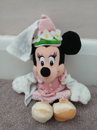Minnie mouse maid - minnie,
