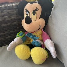 Vtg Minnie Mouse Learn to